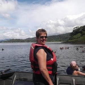 Meet your Posher, Laurie